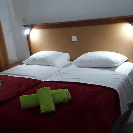 Apartament Nissi 3 Bedroom *